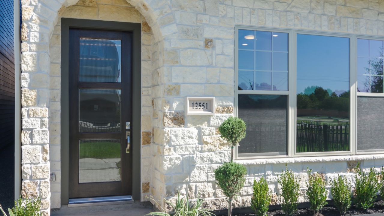 12551MalachiteWay_003