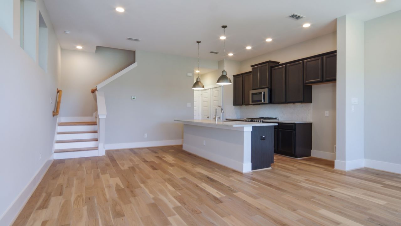 12551MalachiteWay_004