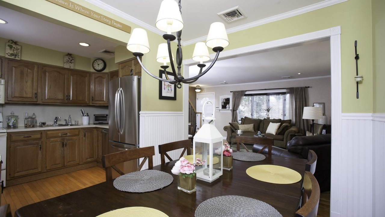 95 Intervale Avenue, Farmingdale, NY, 11735 Scene 4