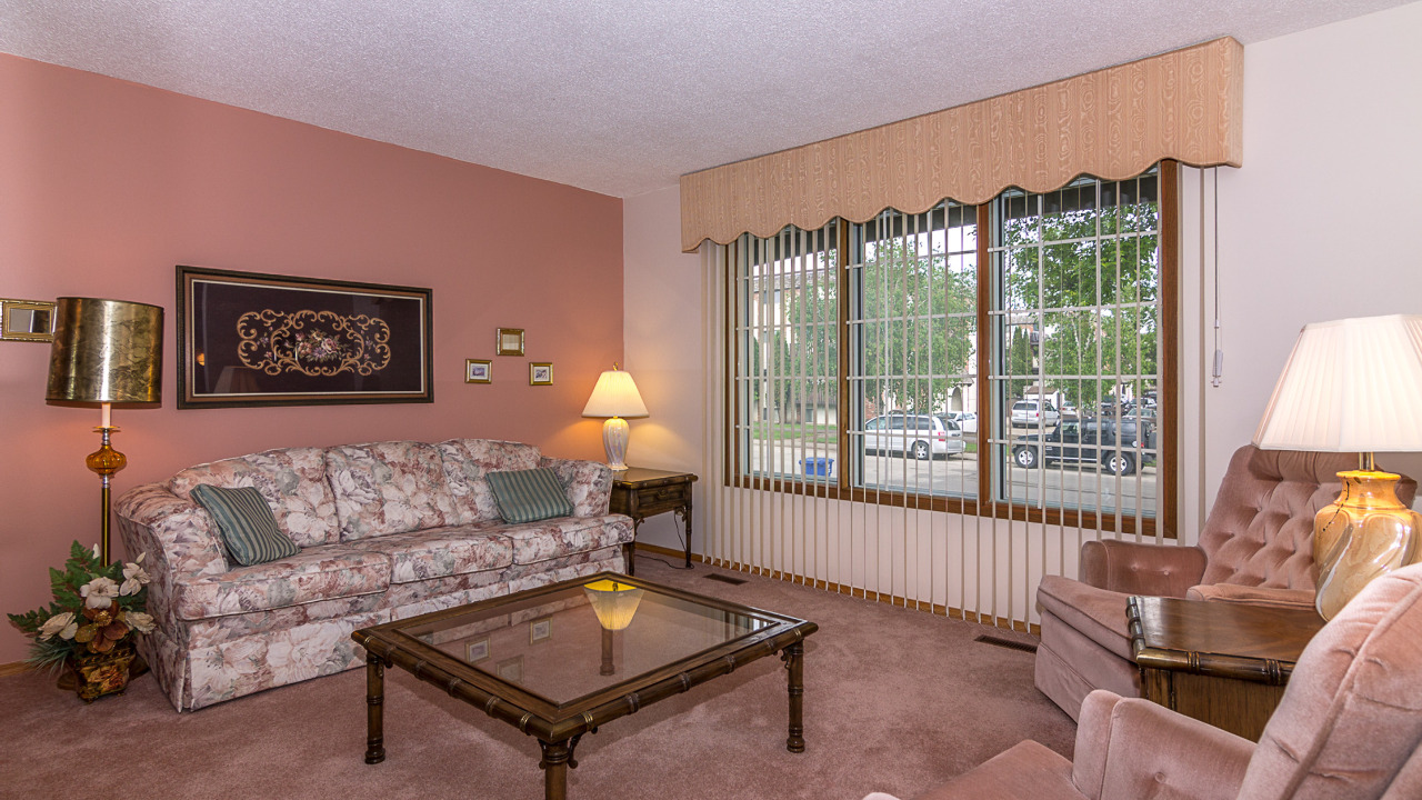 3818 Parkdale Rd, Saskatoon-103