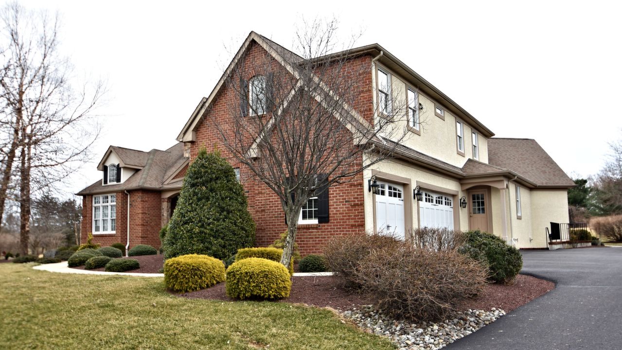 23 Belamour Dr, Washington Crossing, PA, 18977 Scene 1