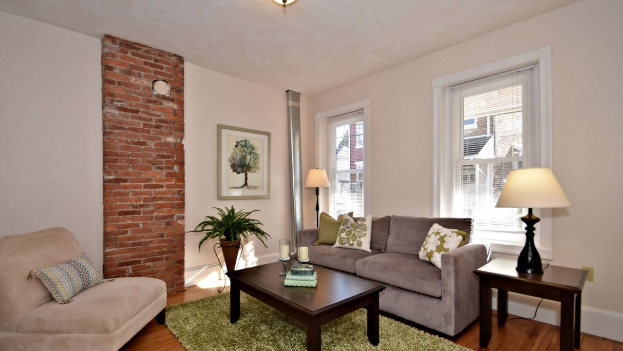 423 Breckenridge St, Phoenixvile, PA, 19460 Scene 2