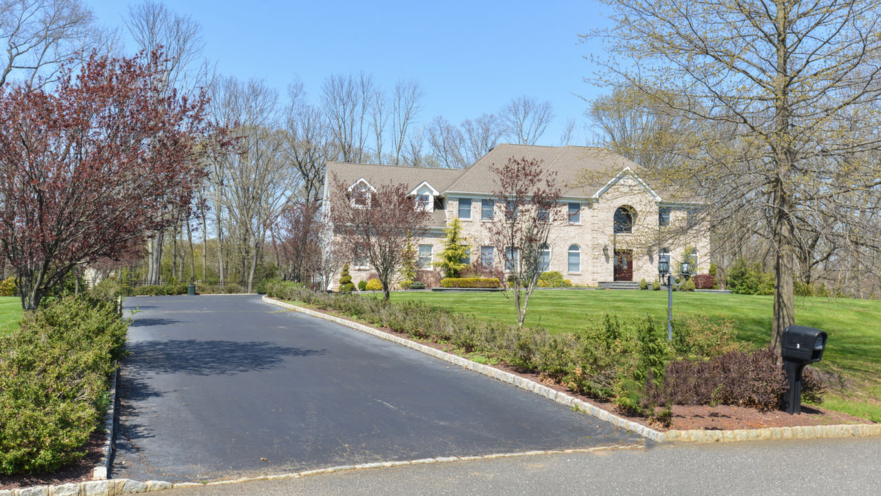 3 Delaney Ct, Manalapan, NJ, 07726 Scene 2