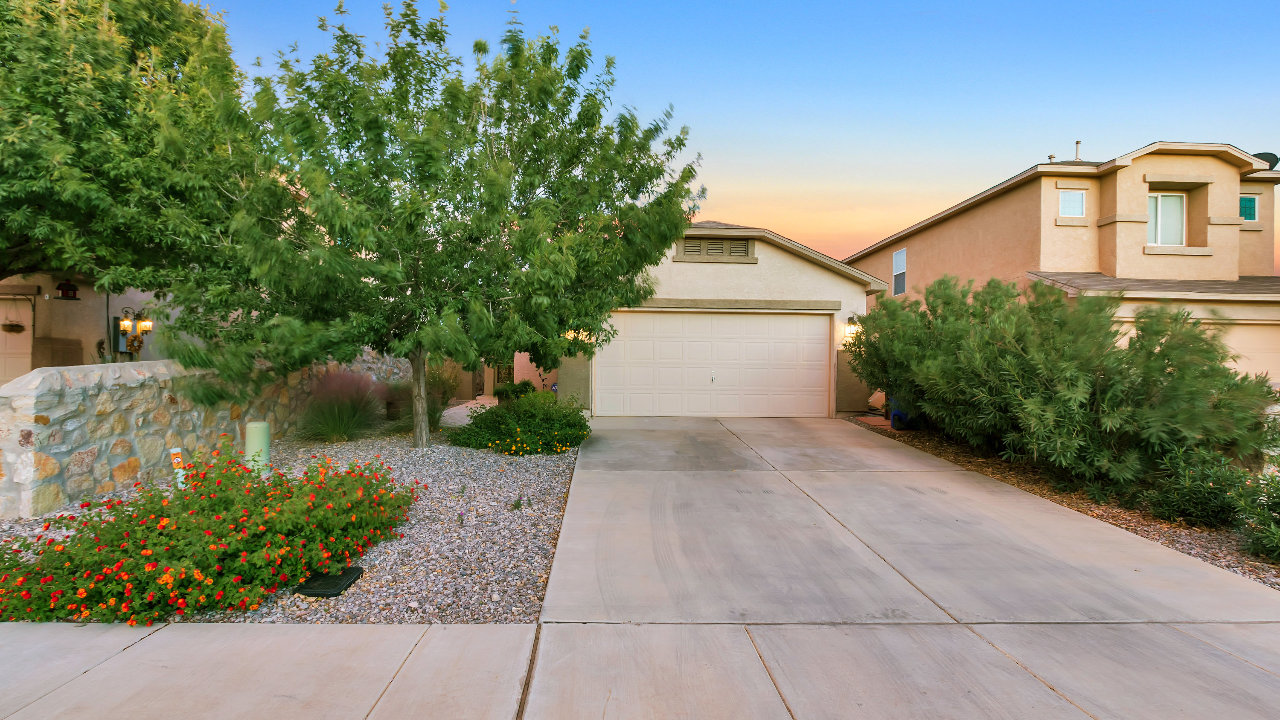 5092 Kenwood Rd, Las Cruces, NM, 88012 Scene 1