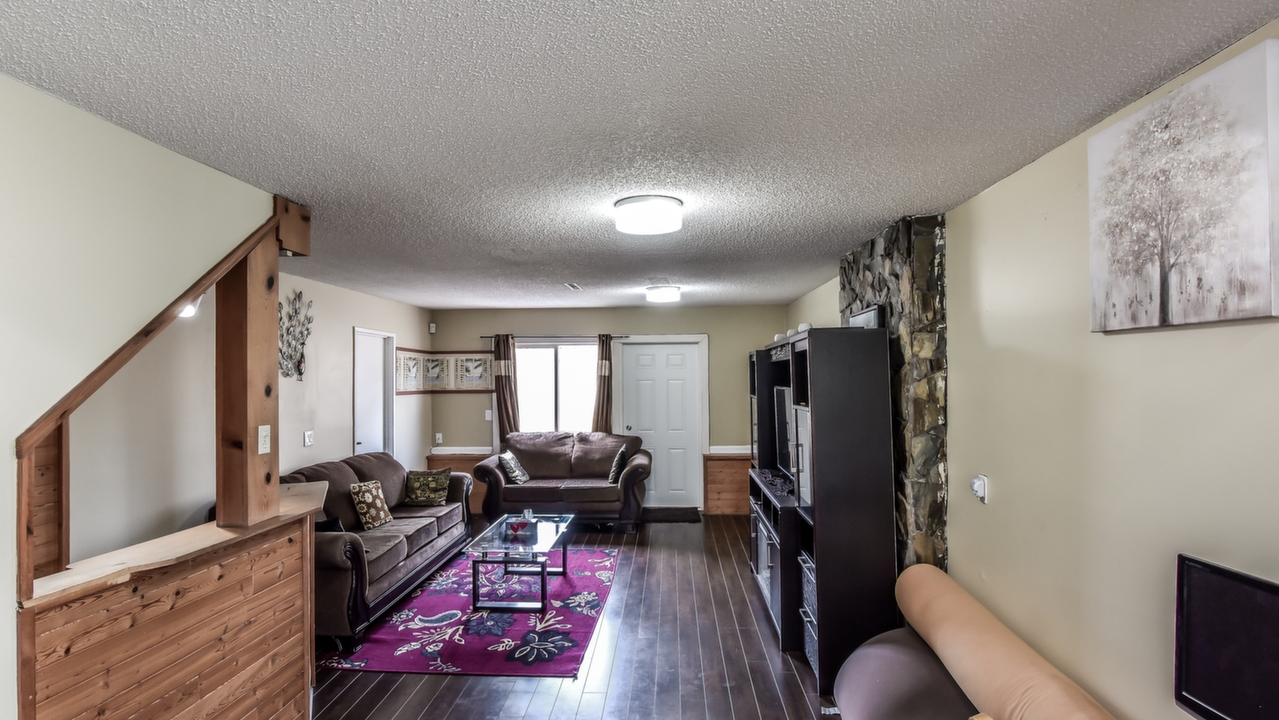 14231 72A Ave, Surrey, BC, V3W 7S9 Scene 4