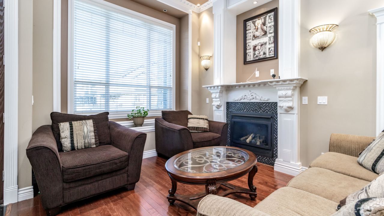 12562 66A Ave, Surrey, BC, V3W 1V7 Scene 4