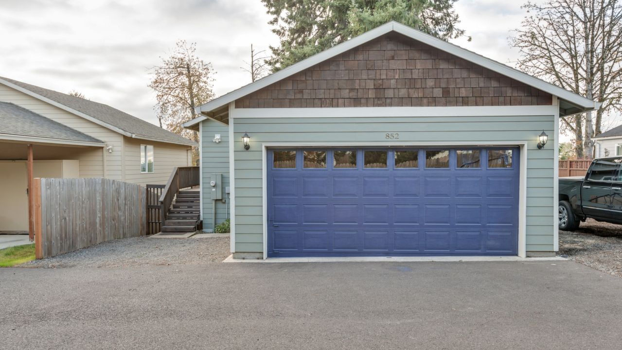 852 SE 4th Ave, Estacada, OR, 97023 Scene 3