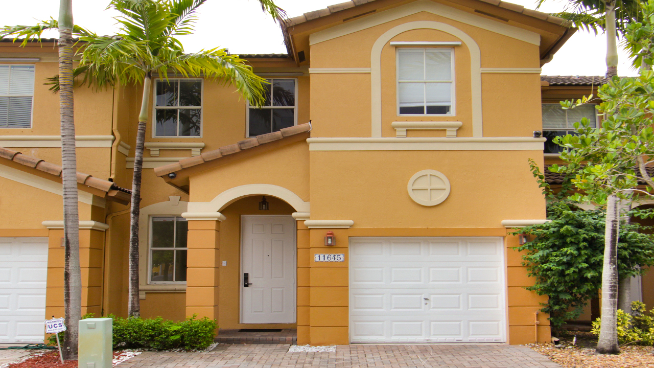 11645 NW 78th Ln-01