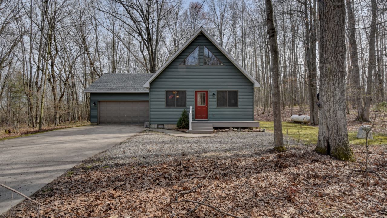 5700 Oak Run, Farwell, MI, 48622 Scene 4