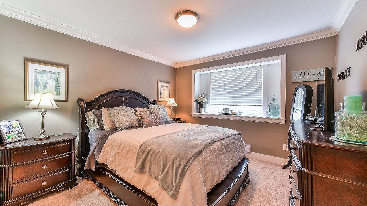 75-6383 140 St, Surrey, BC, V3W 0E9 Scene 4