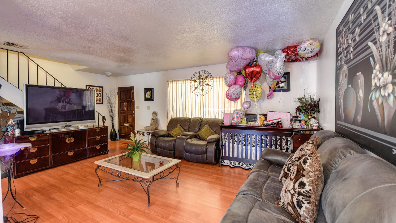 5903 Casa Alegre, Carmichael, CA, 95608 Scene 4