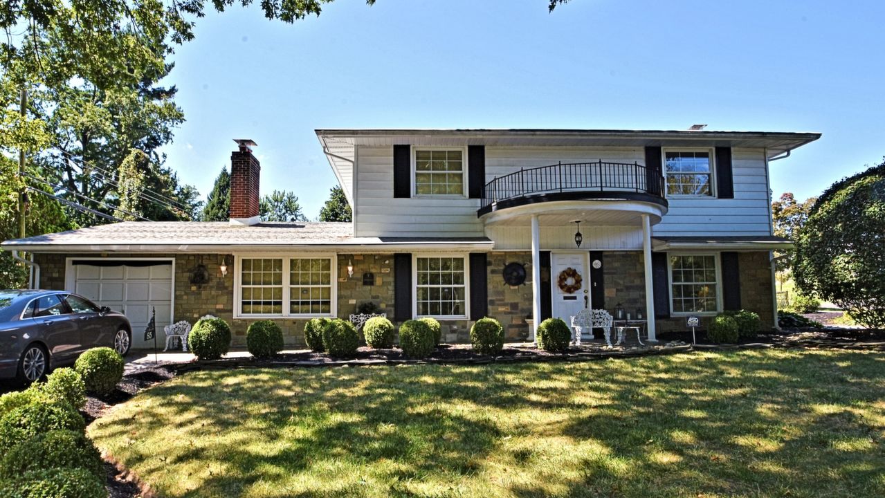 85 Towns Rd, Levittown, PA, 19056 Scene 1