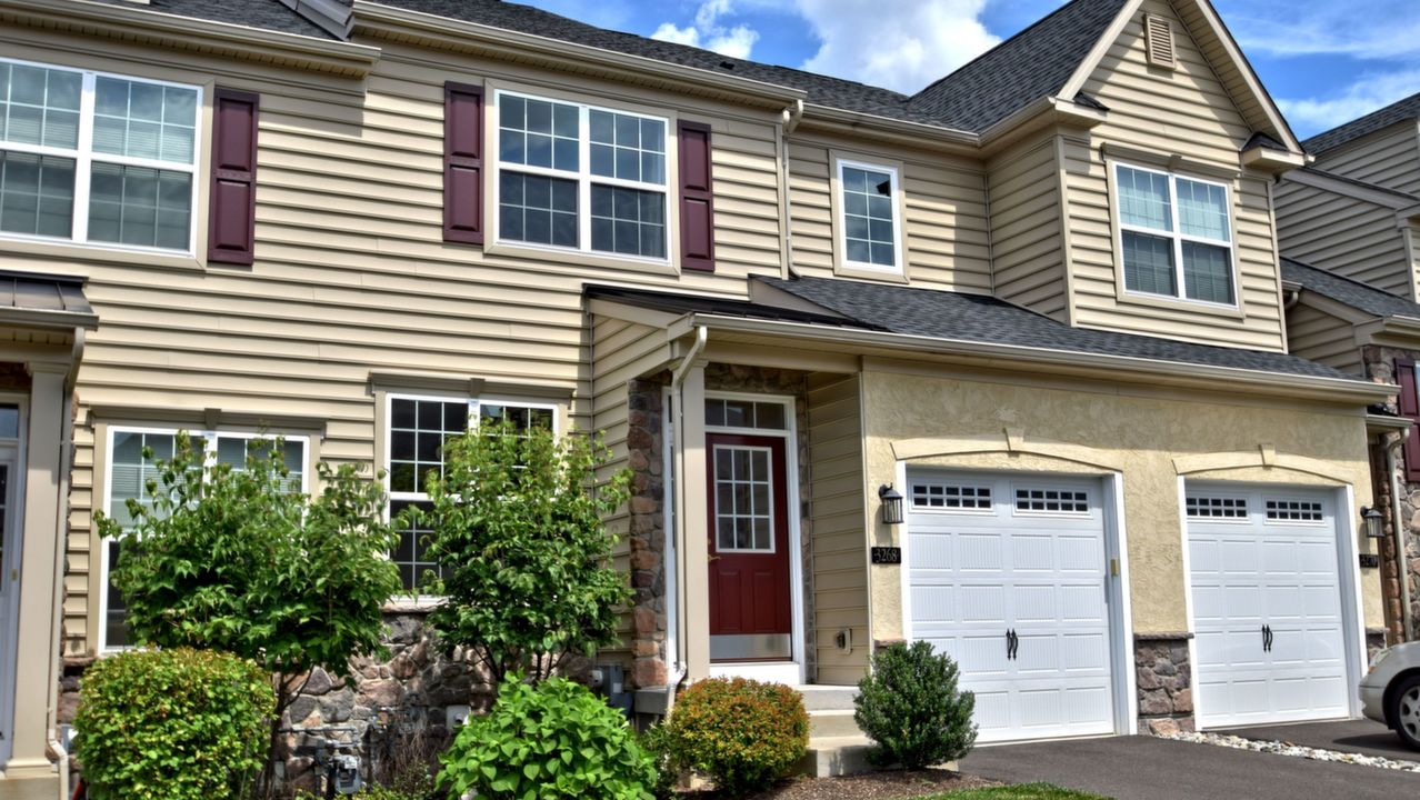 3268 Brookside Dr, Furlong, PA, 18925 Scene 1