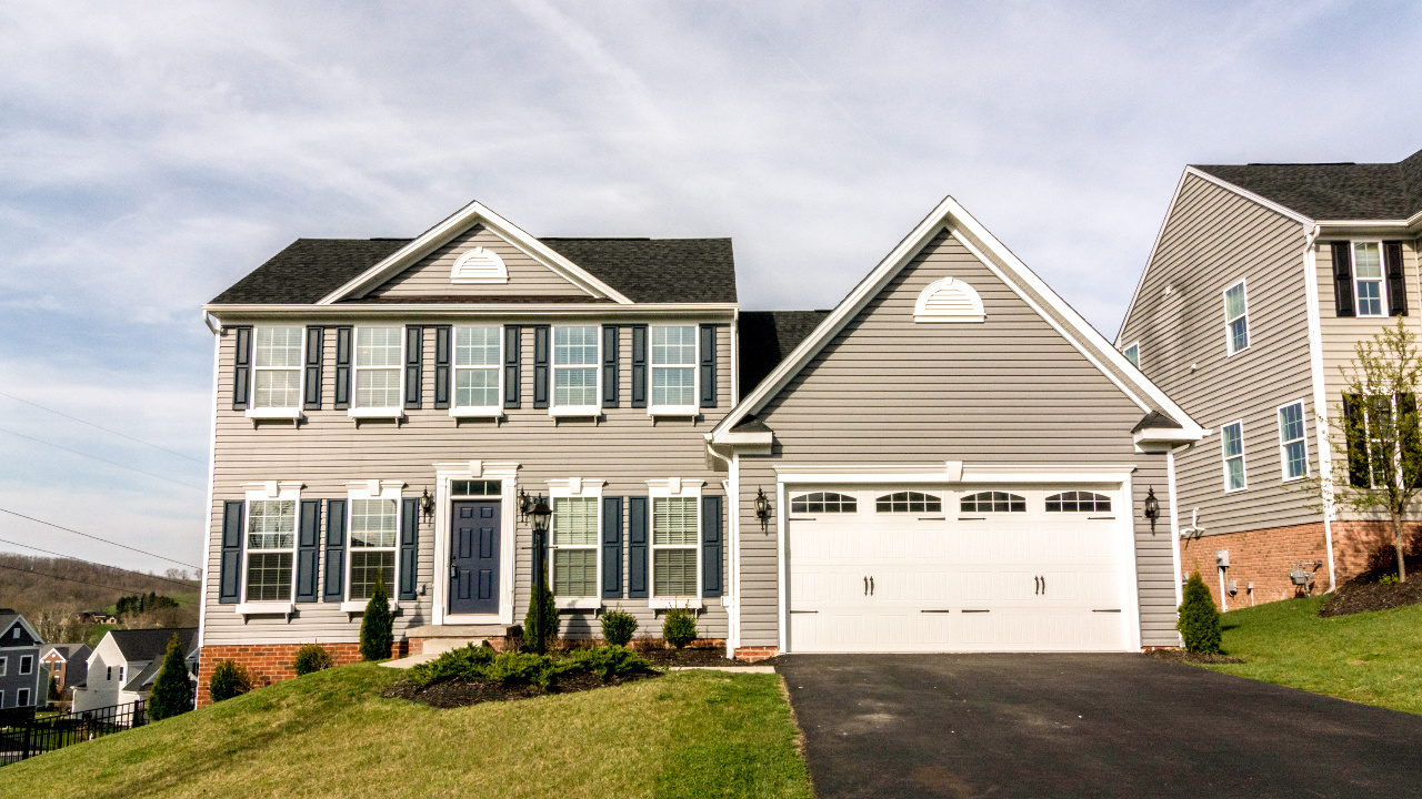 1101 Oakbrooke Drive_1