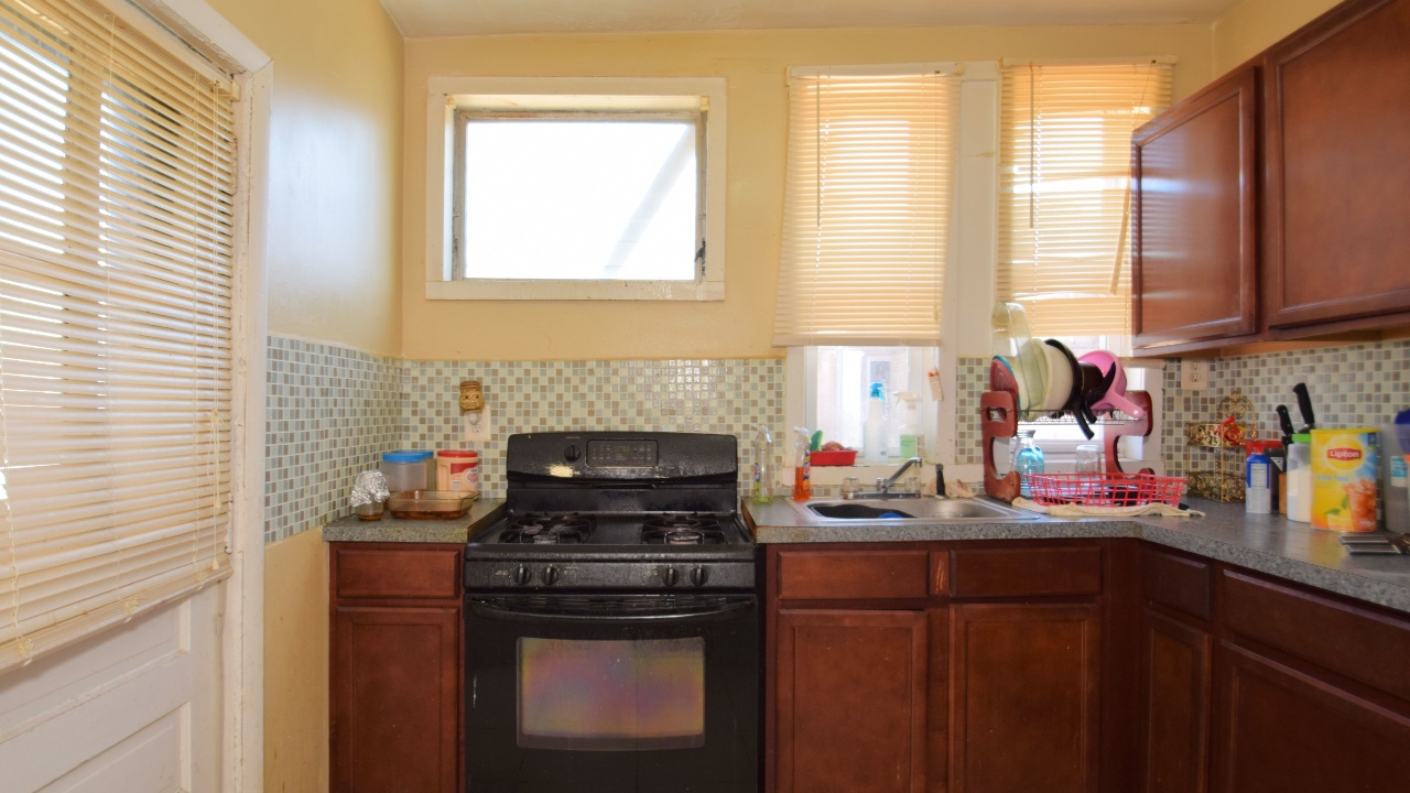 229 W Calvert, Philadelphia, PA, 19120 Scene 2