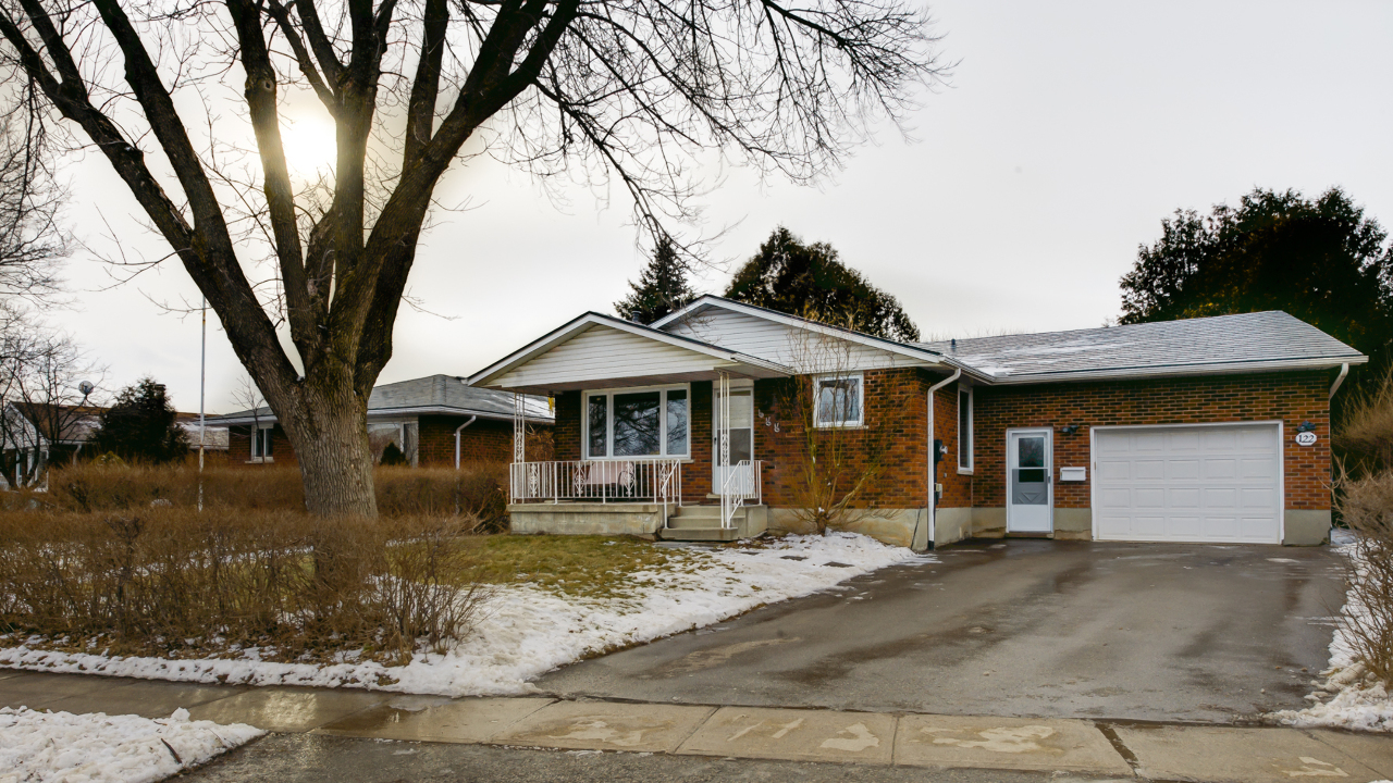 122 Casino Avenue, Guelph, ON, N1E 6G9 Scene 1