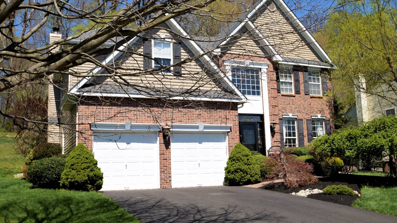 71 Cliveden Dr, Newtown, PA, 18940 Scene 1