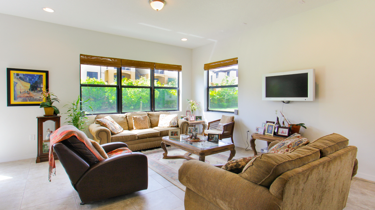 9074-SW-39-St-03