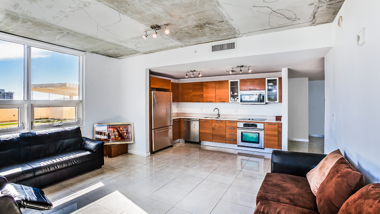 Midtown-Midblock-#516-03