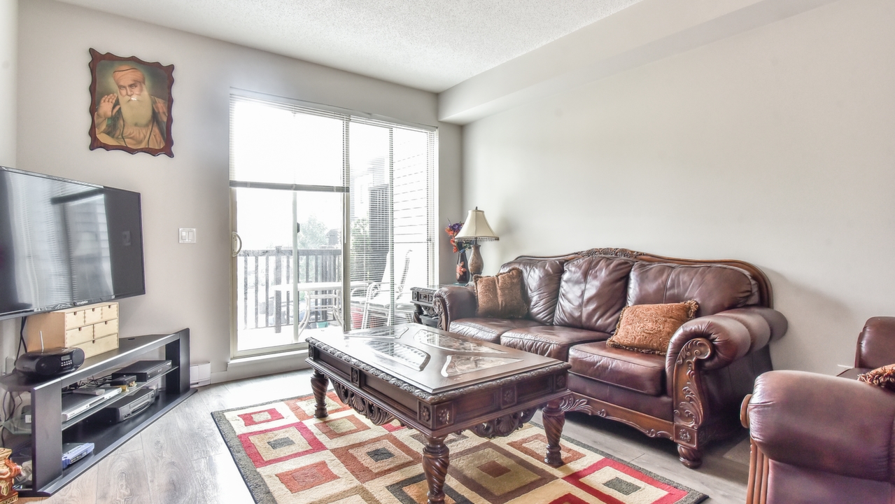 #111-8473 163 St., Surrey, BC, V4N 1B3 Scene 4