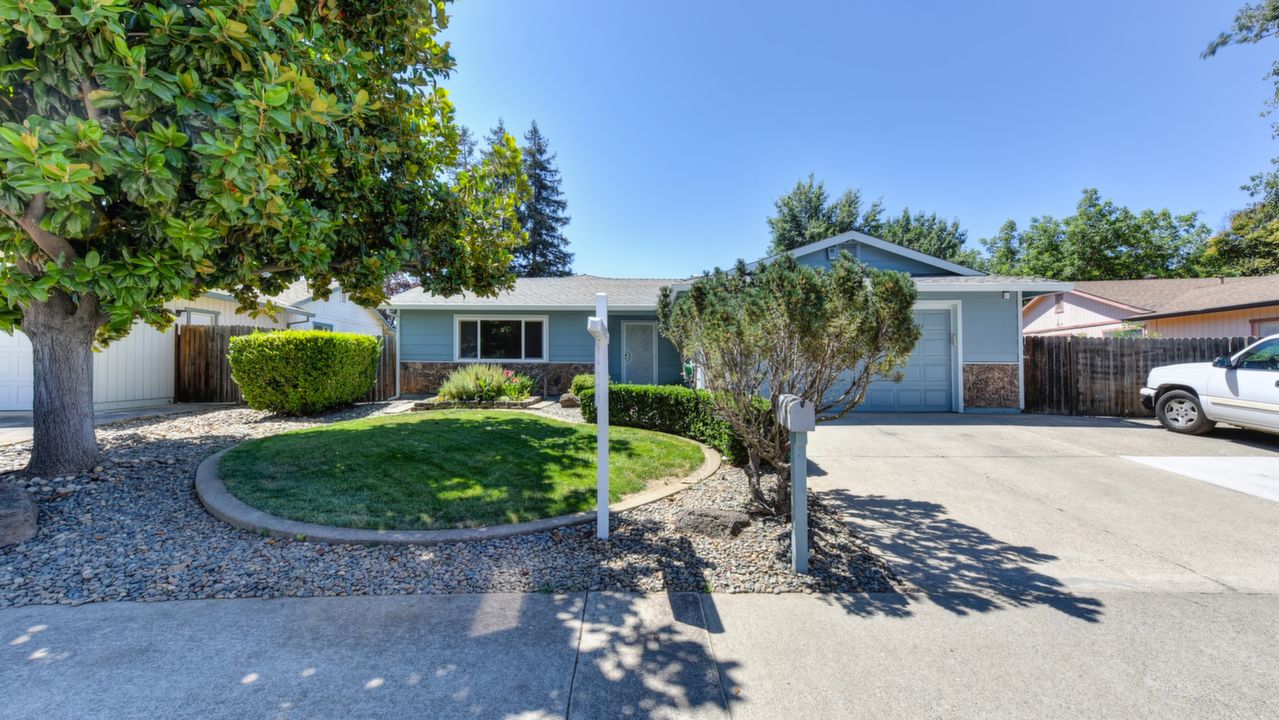 3368 Hartselle Way, Sacramento, CA, 95827 Scene 1