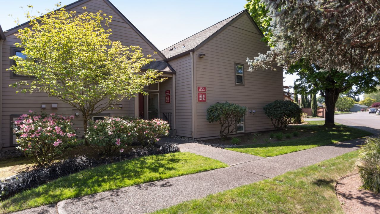 15711 SE 23rd St, Vancouver, WA, 98683 Scene 1