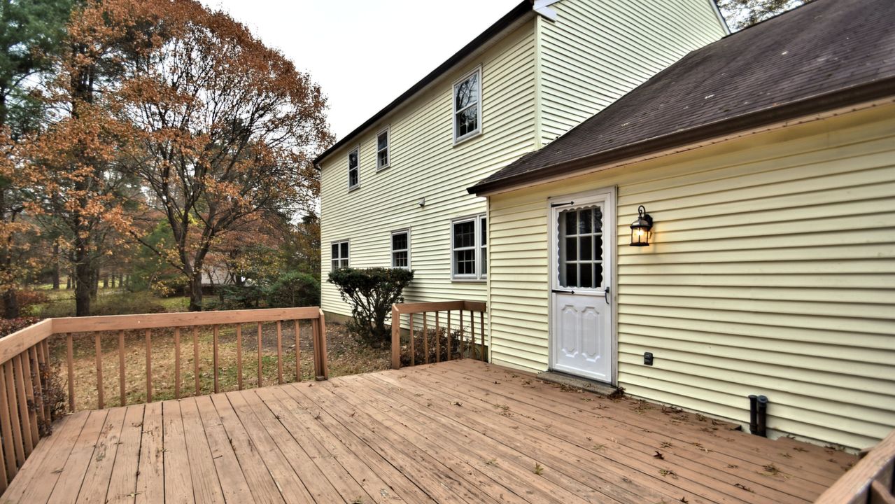 12 Kuhn Dr, Furlong, PA, 18925 Scene 4
