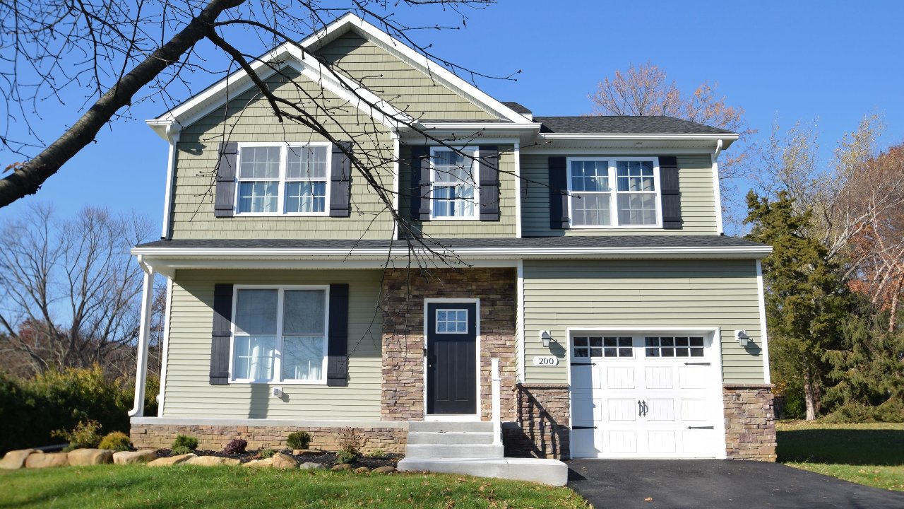 200 Comly Ave, Langhorne, PA, 19047 Scene 1