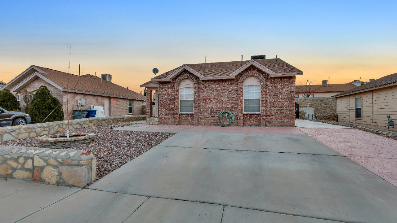 2321 Tierra Serena Rd, El Paso, TX, 79938 Scene 2