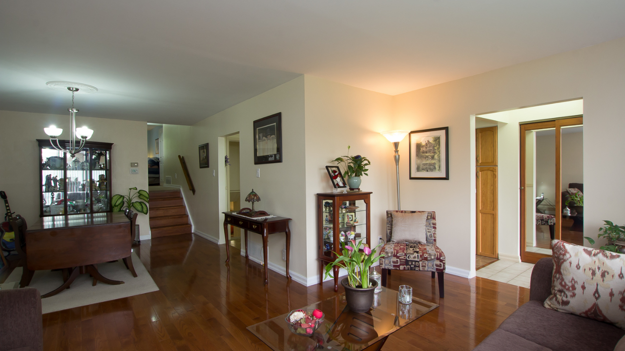 7 Birch Rd, Brampton, ON, L6T 2K8 Scene 4