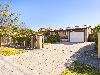 Front - 1870 SW 18th Street