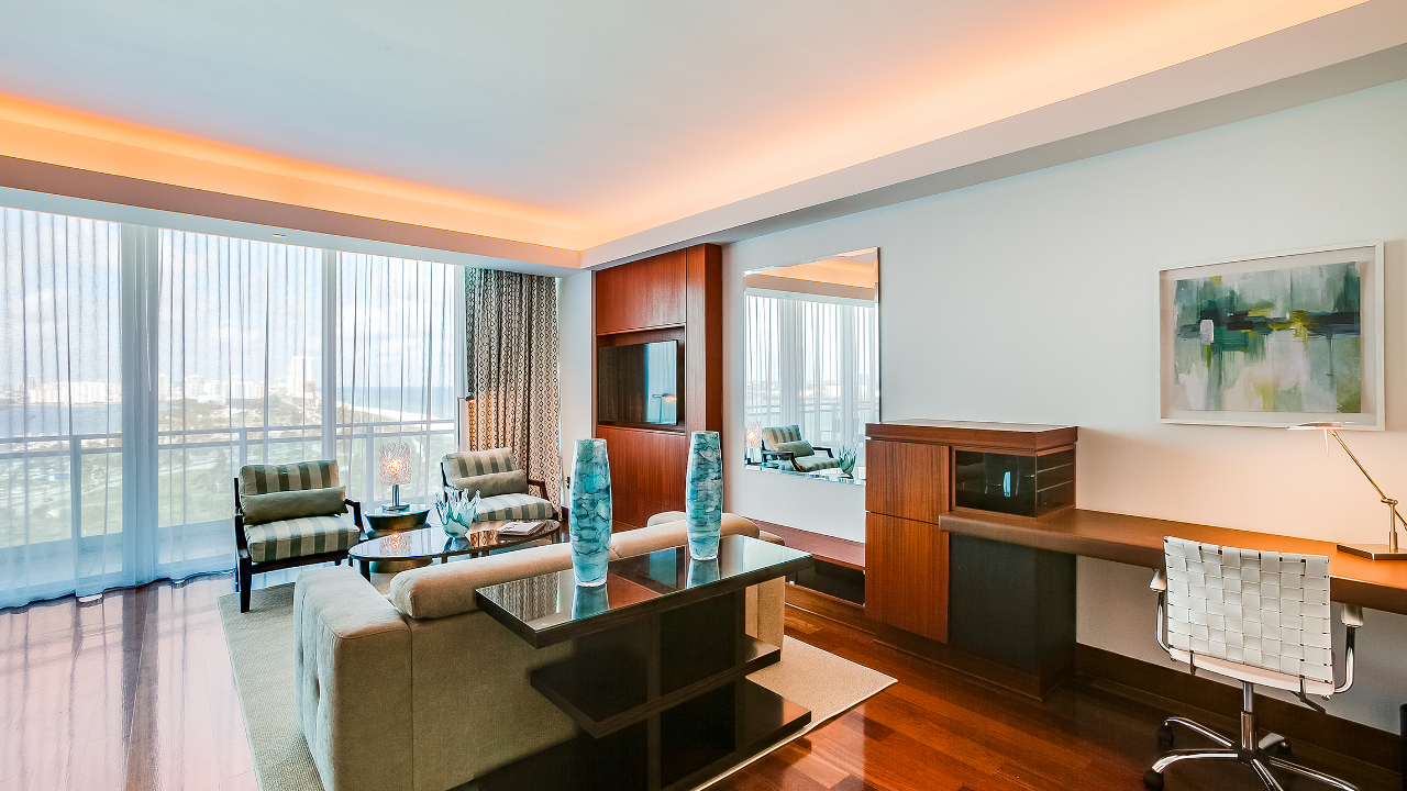Ritz-Carlton-#1612-1613-03