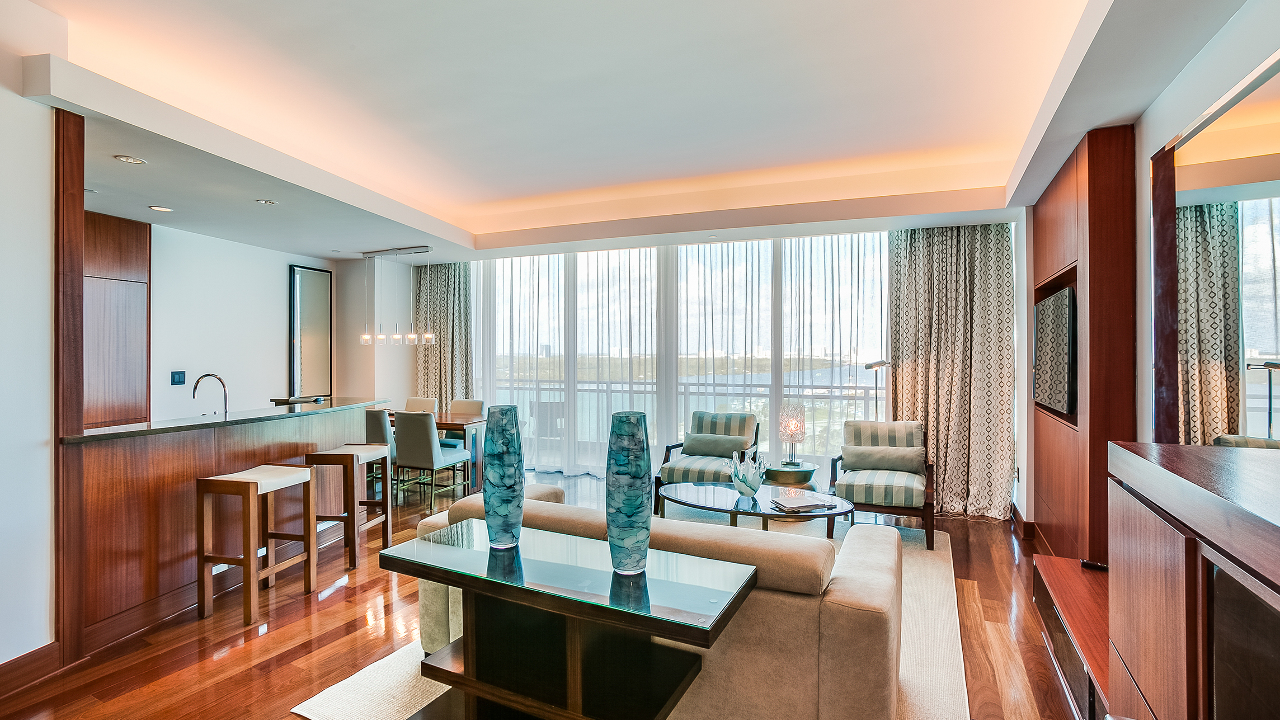 Ritz-Carlton-#1612-1613-02