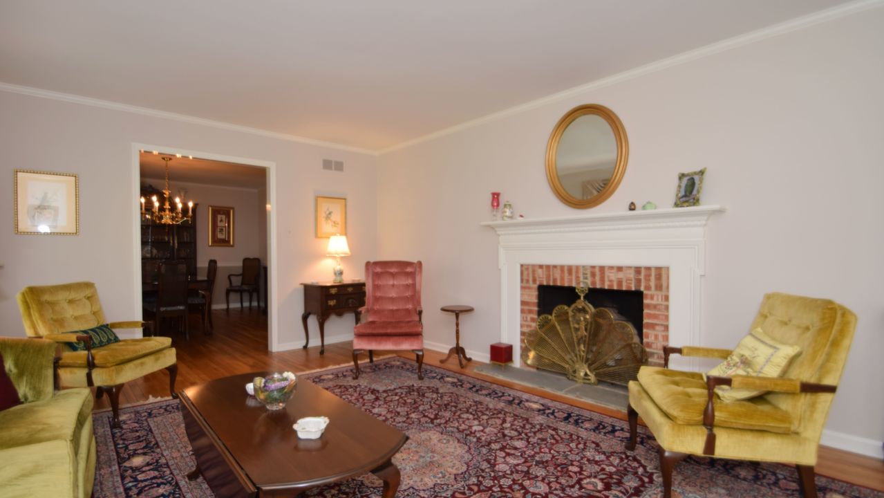 16 Hillside Ln, New Hope, PA, 18938 Scene 2