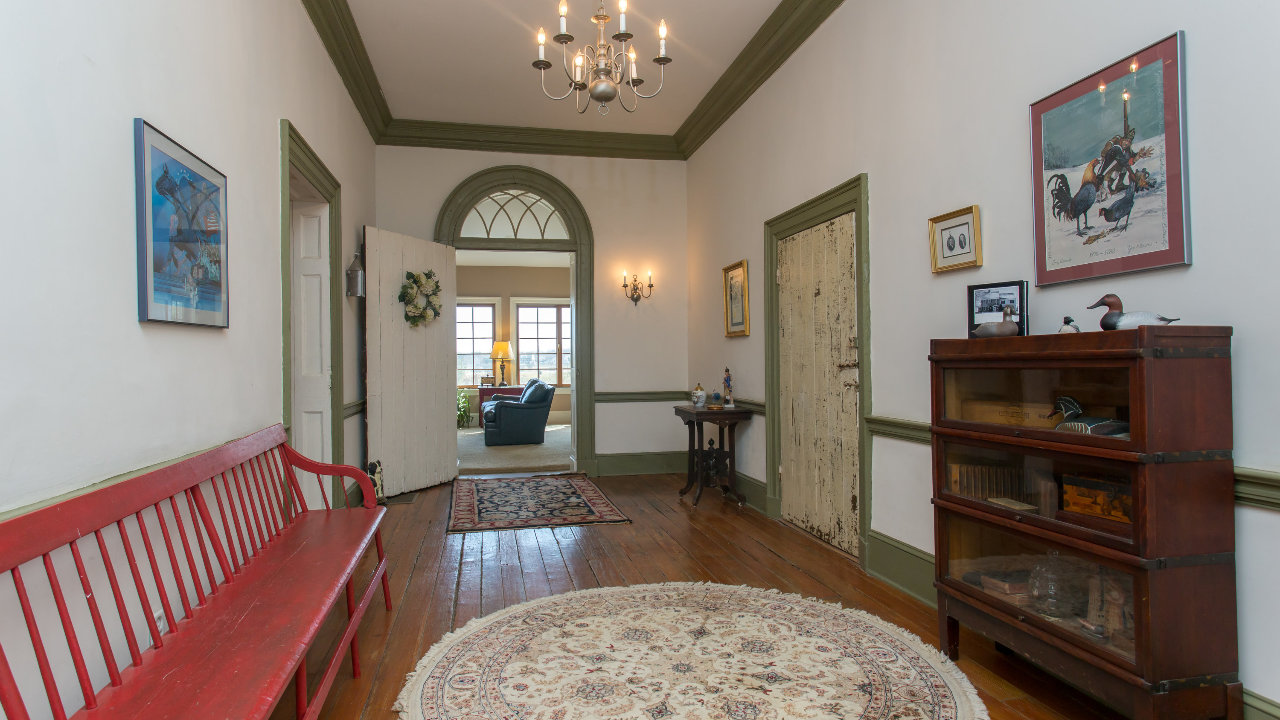 102 Clayton Manor Drive