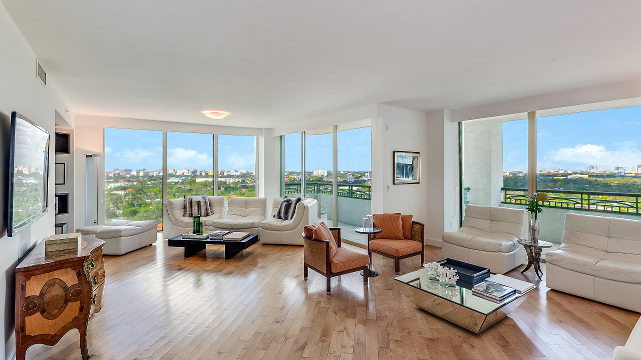 Ritz-Carlton-#1506-03