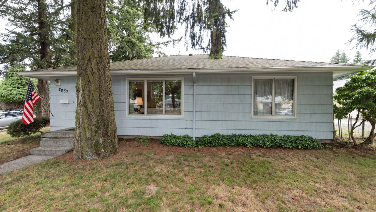 7857 SE 72nd Ave, Portland, OR, 97206 Scene 3