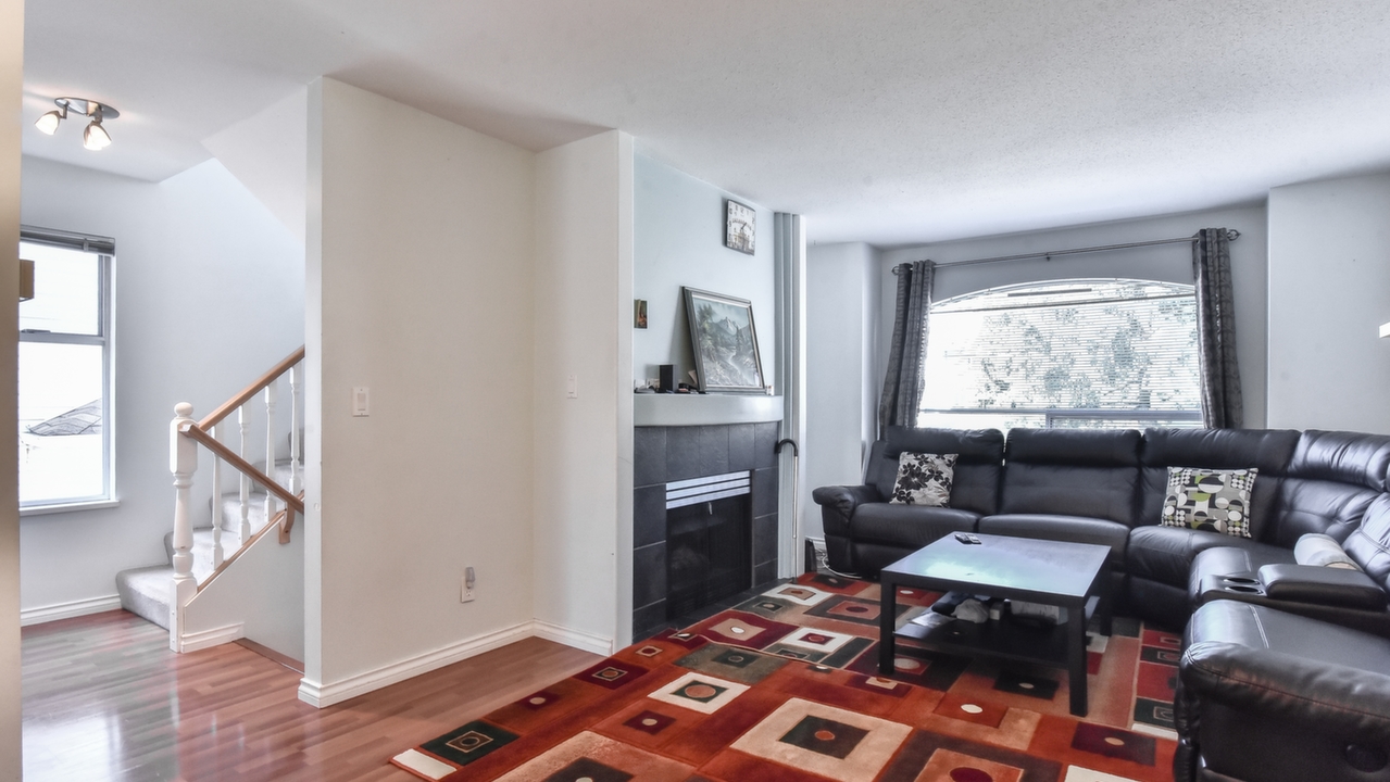 #25-7140 132 St., Surrey, BC, V3W 1J5 Scene 3