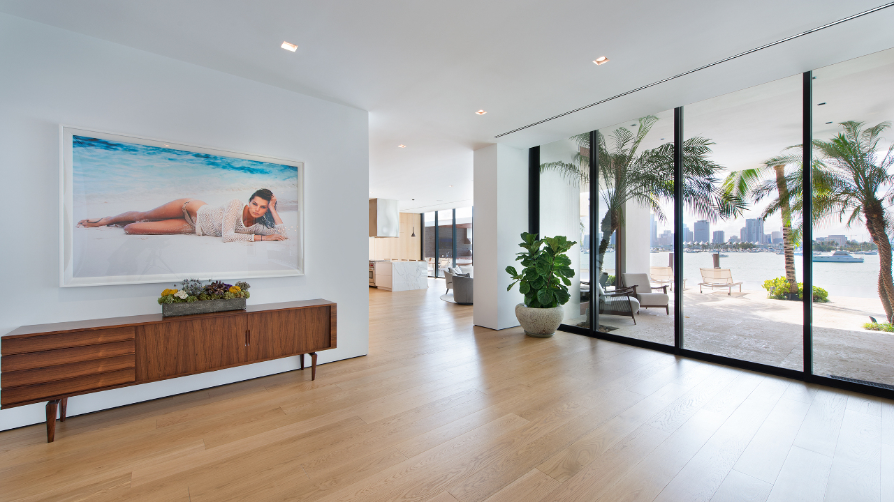 428-S-Hibiscus-Dr-02