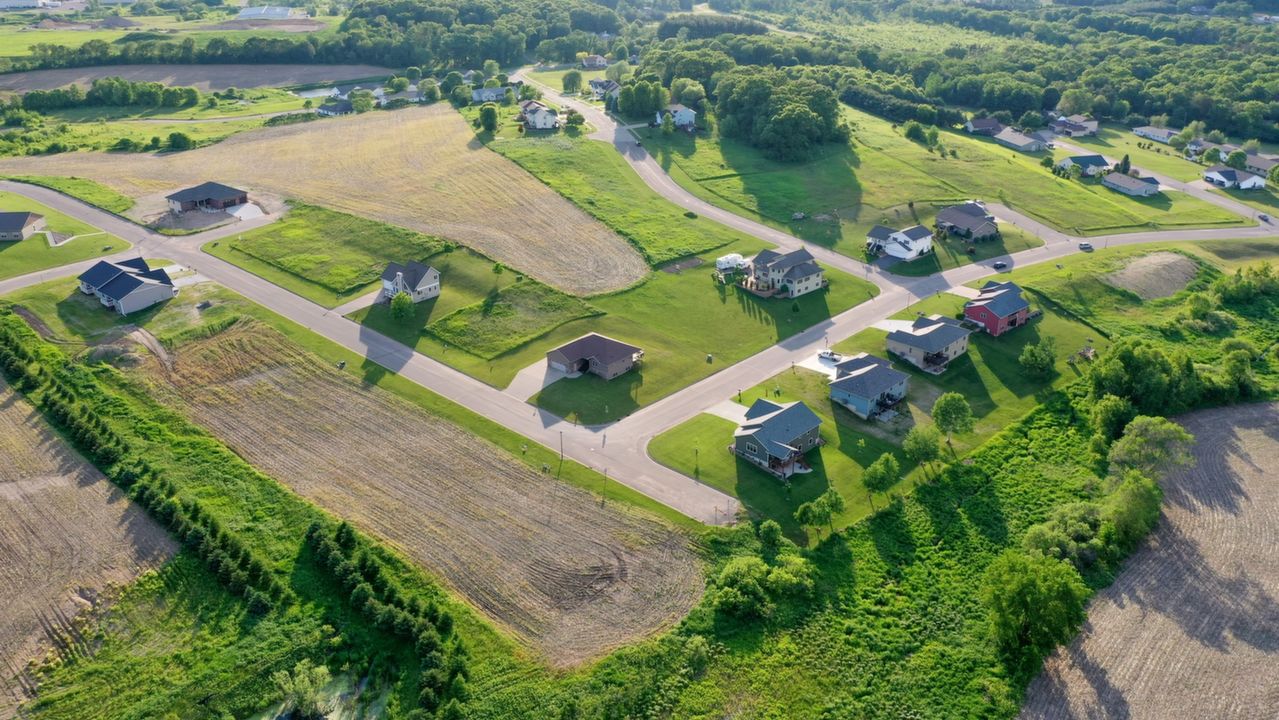 Call Kristen Tomczak @ (715) 590-2867