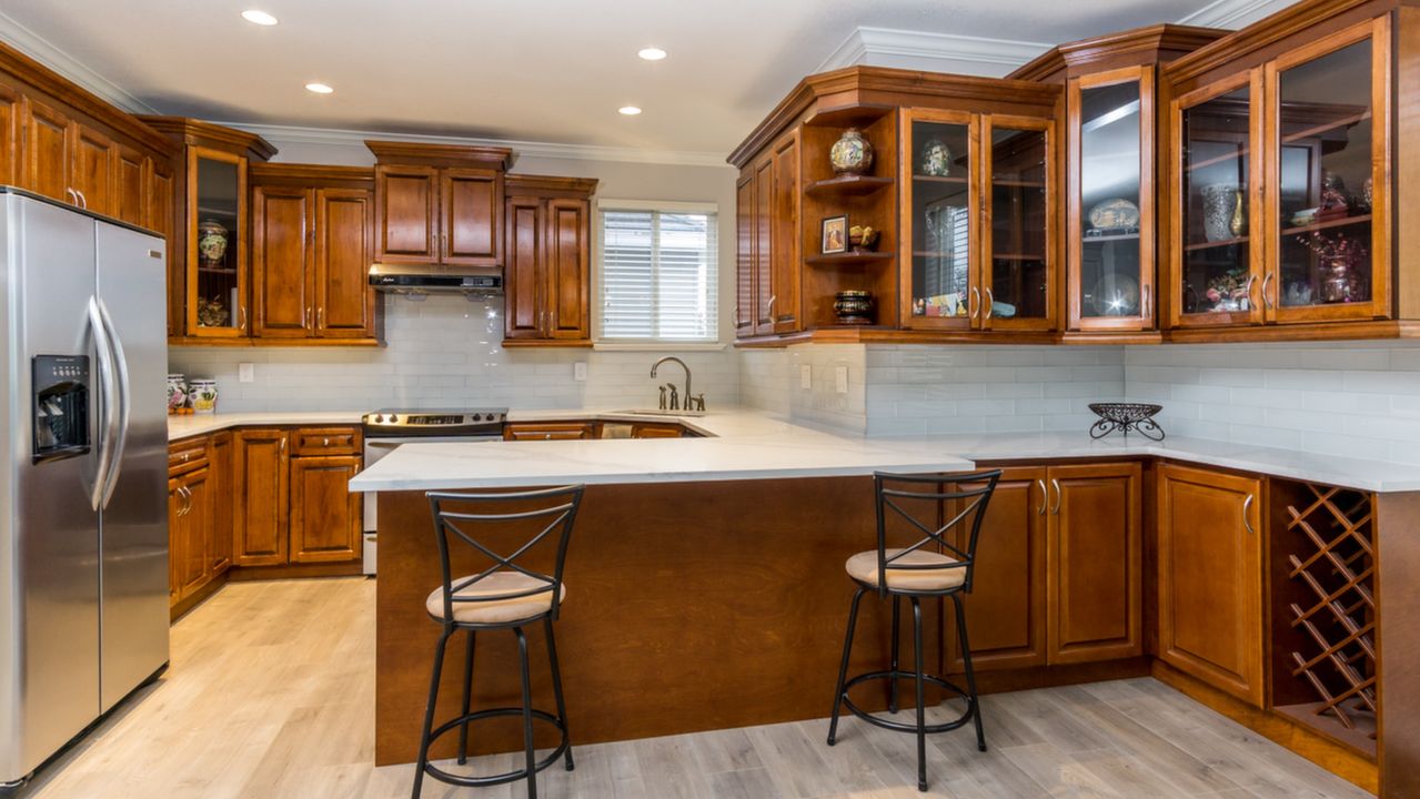 12039 101A AVENUE, Surrey, BC, V3V 2Z7 Scene 4