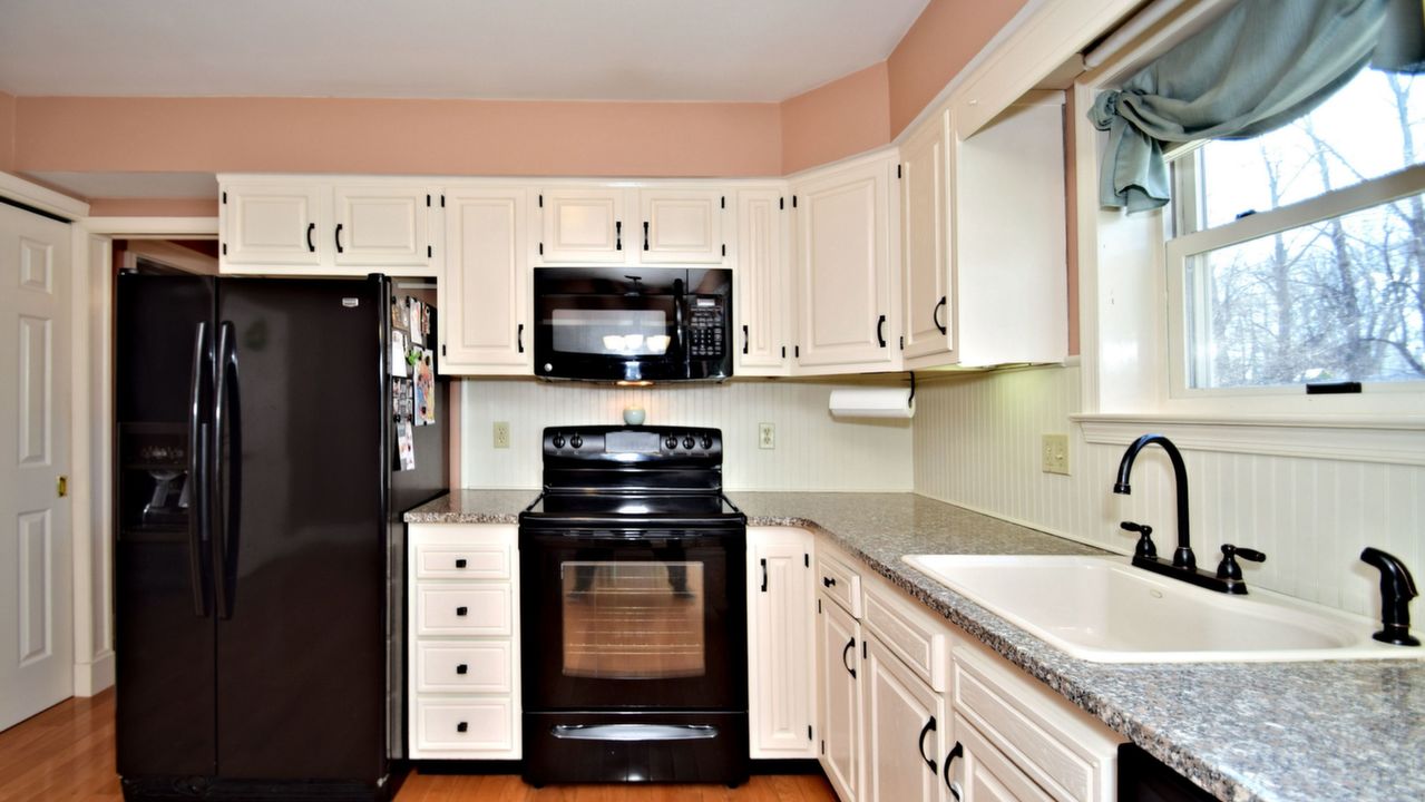 1041 Schultz Rd, East Norrriton, PA, 19403 Scene 3