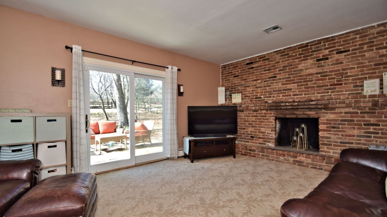 1041 Schultz Rd, East Norrriton, PA, 19403 Scene 4