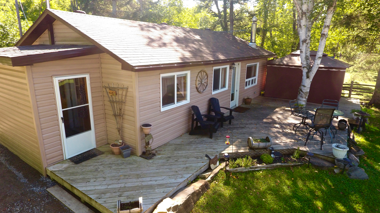 Large Deck With Lake View