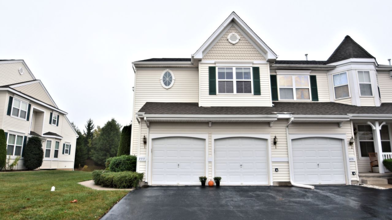 233 Coventry Rd, Chalfont, PA, 18914 Scene 1