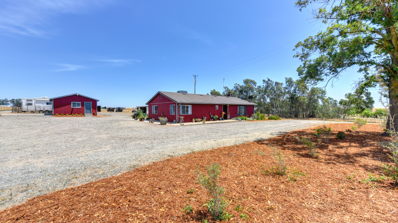 12295 Kirkwood Rd., Herald, CA, 95638 Scene 2