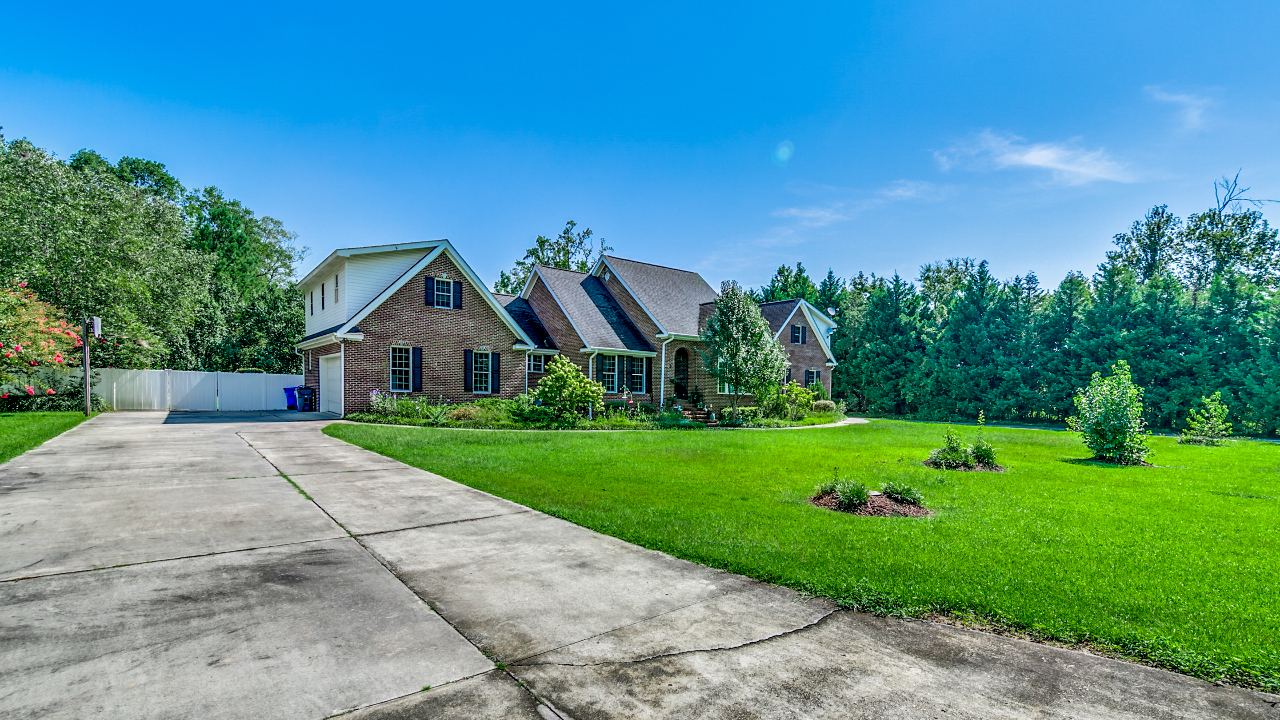 112 E White Oak (34)