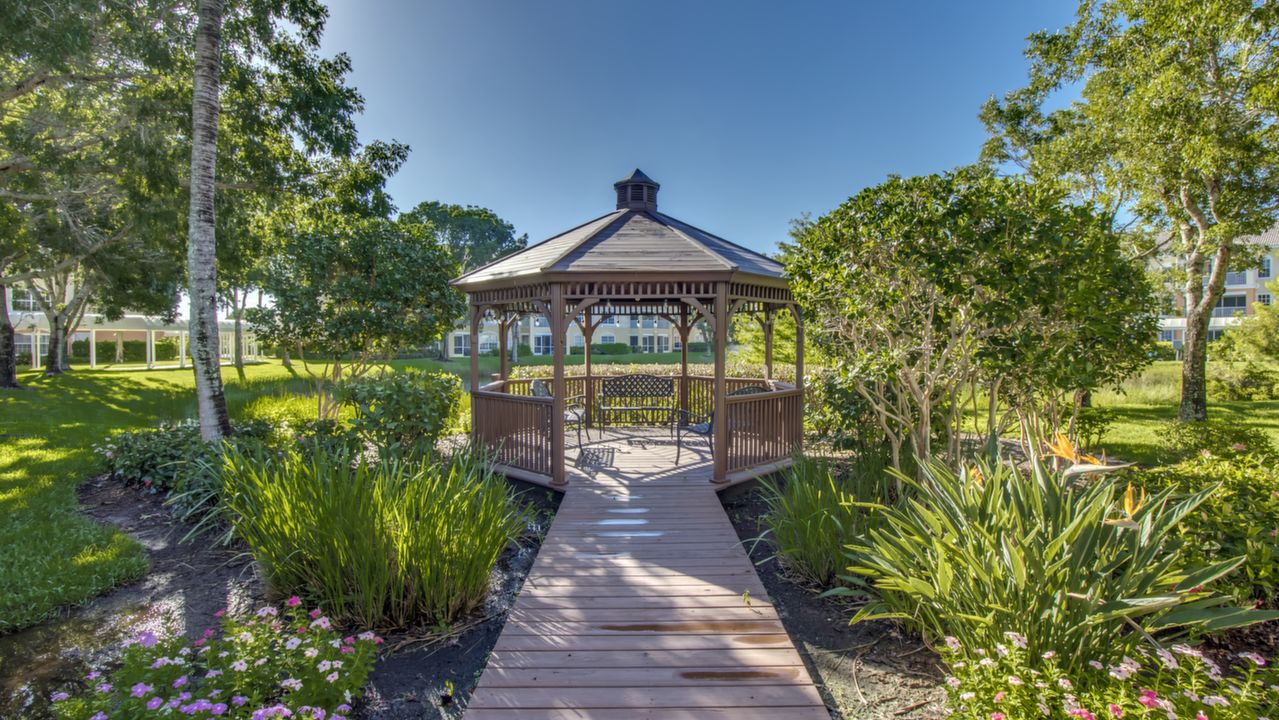 4795 Aston Gardens way, Naples, FL, 34109 Scene 4