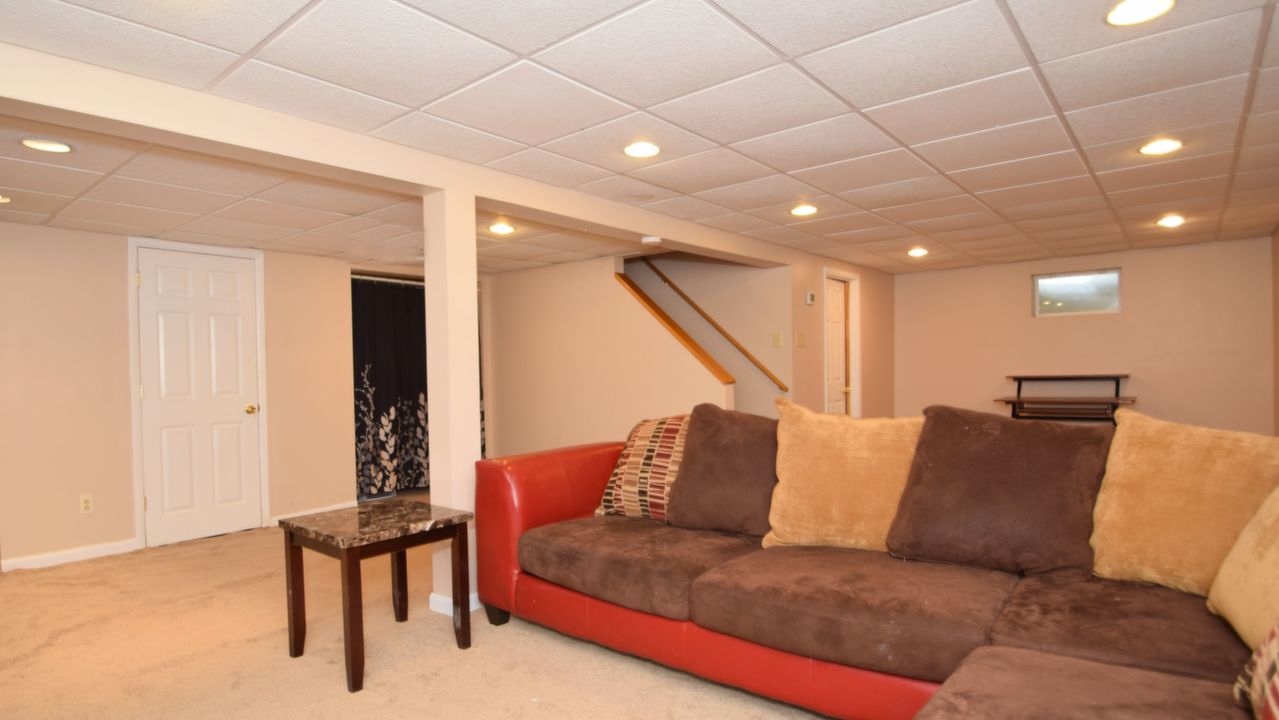 982 Spring City Rd, Phoenixville, PA, 19460 Scene 4