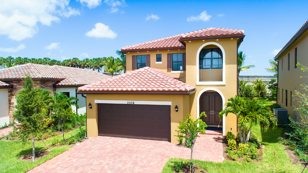 Manor-Parc-The-Grayton-00